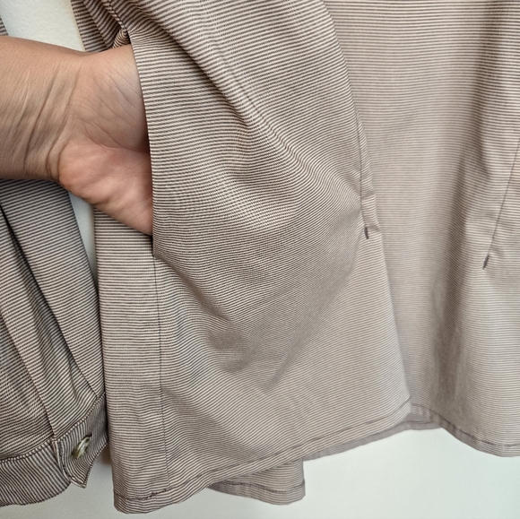 Women's Beige Shirt With Pockets - Picture 5 of 9
